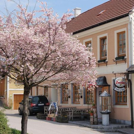 Gasthof Zur Kirche Hotel Kottes Exterior foto